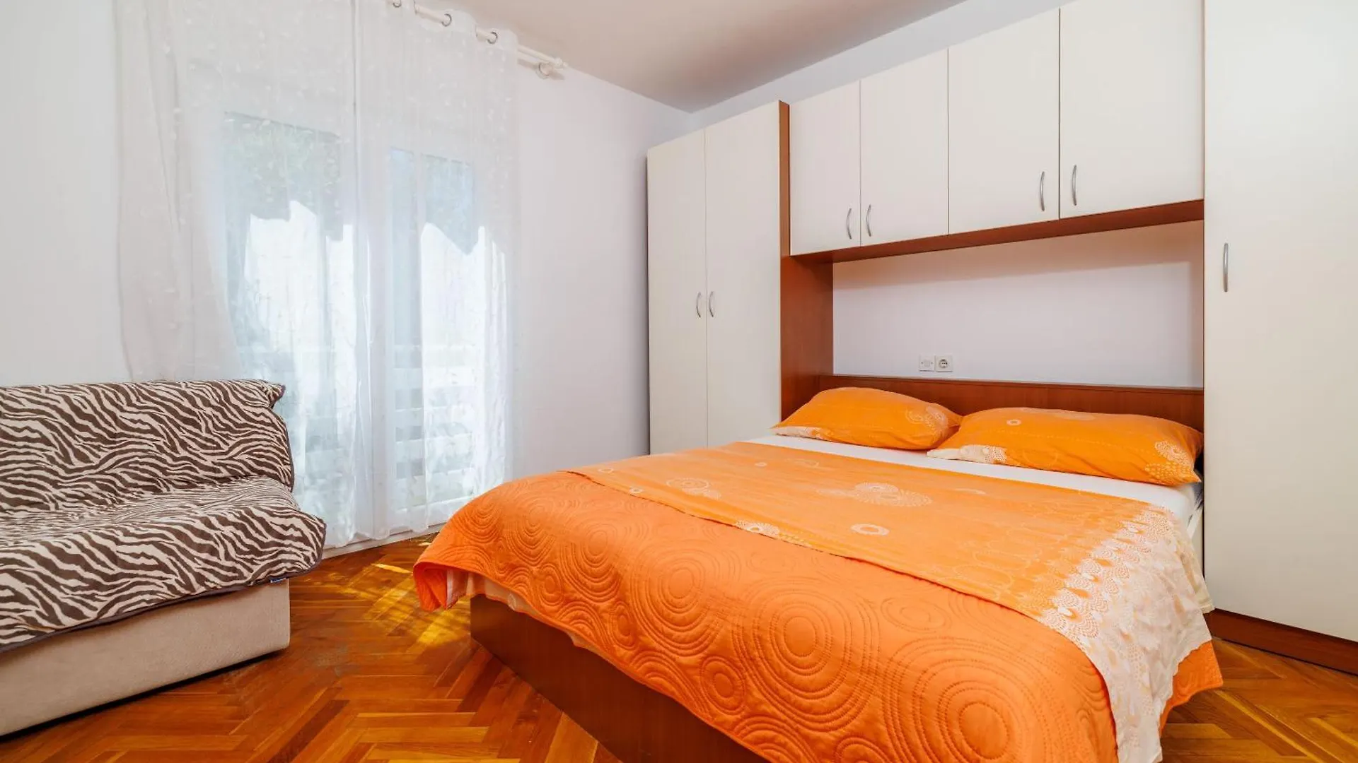 Apartments Tanya Banjol